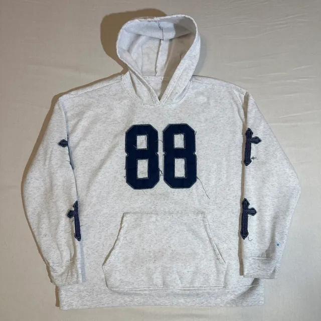 Edikted 88 Cross Sleeve Hits Grey Hoodie Applique Size L/XL