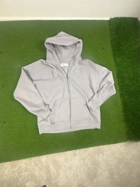 Hollister Boxy Fit Zip-Up Hoodie Size XL Gray Embroidered Flame