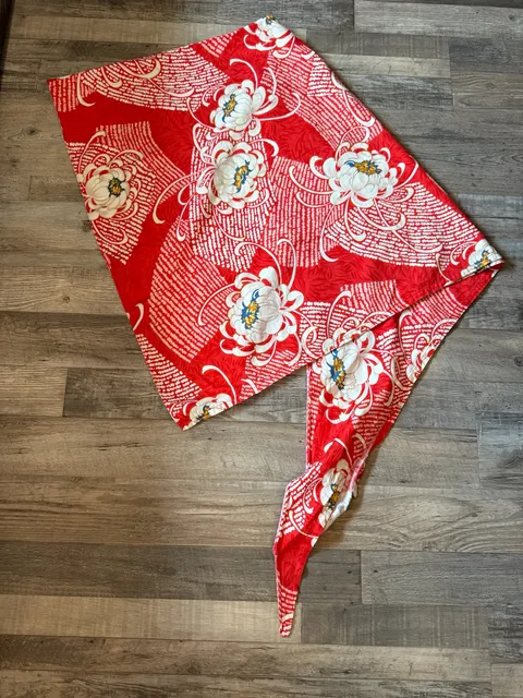 Hilo Hattie’s Sarong Cover Up Floral