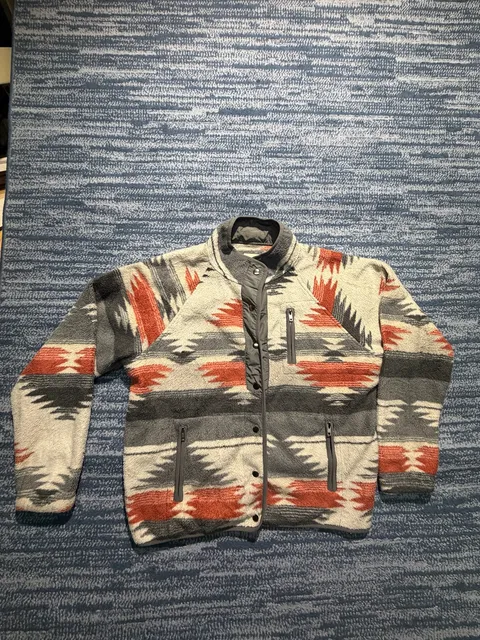 Thread & Supply Fleece Jacket Size M Aztec Pattern Snap Red Wings