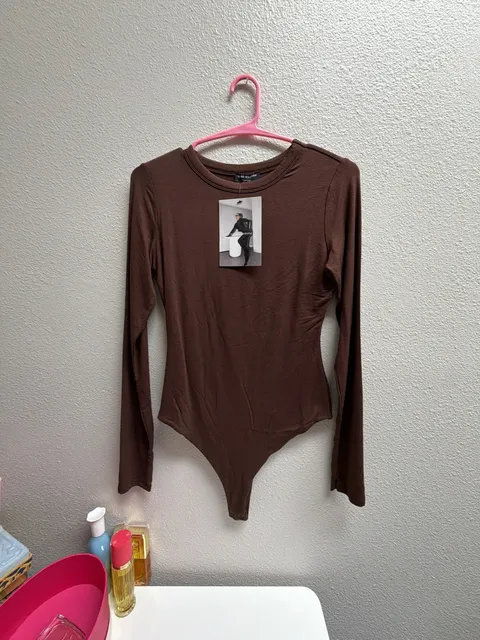 Naked Wardrobe Long Sleeve Crew Neck Bodysuit Size L Brown
