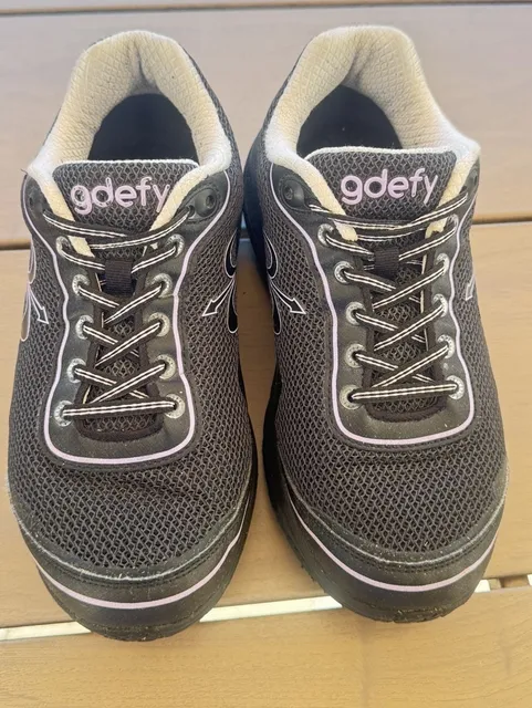 GDEFY TB9024FLP-XW Size 8 Black Walking Shoes