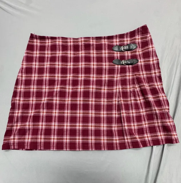 Entrancy Plaid Skirt Size 3X Red Burgundy Buckles Mini Y2K