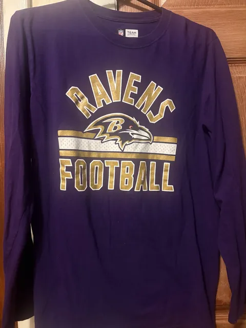 NFL Team Apparel Baltimore Ravens Long Sleeve T-Shirt Size M Purple