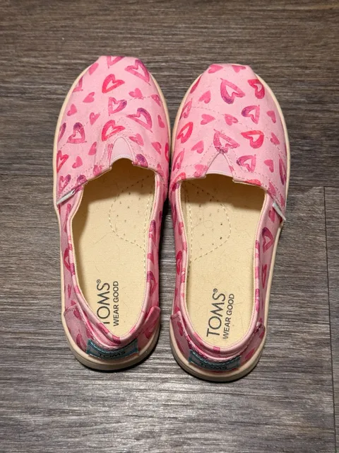 Toms Pink Heart Print Slip-On Shoes Youth Size 12
