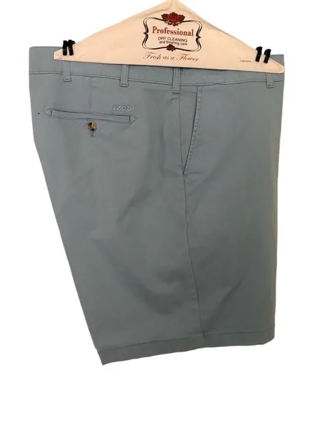 IZOD Saltwater Stretch Shorts Size 44 Light Blue Chino