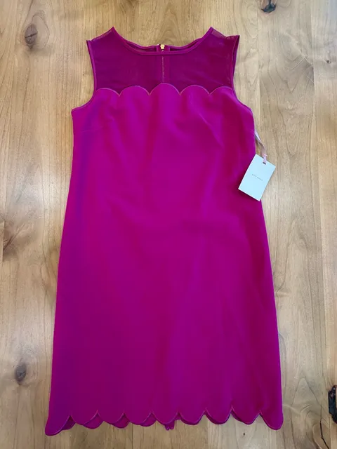 Alex Marie Dress Size 2 Fuchsia Scalloped Shift