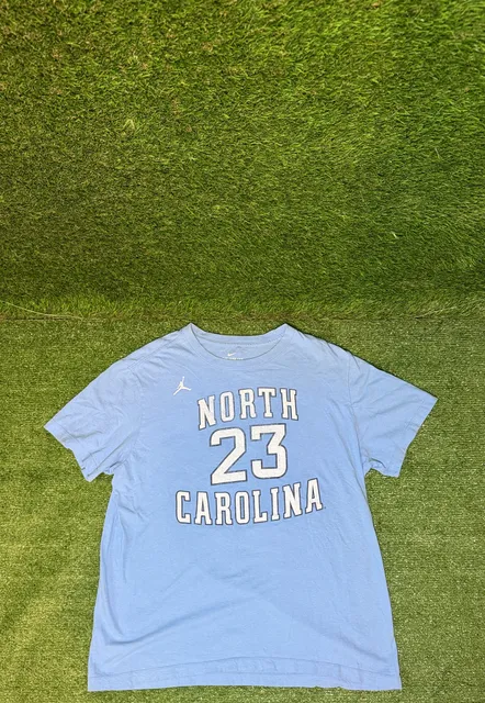 Jordan North Carolina 23 T-Shirt Size L Blue