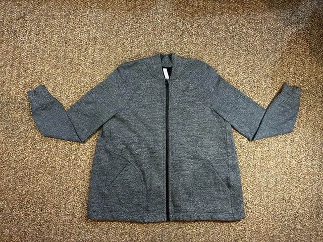 Lululemon Full Zip Jacket Size 8 Gray