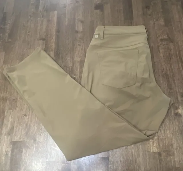 Lululemon ABC Pant Slim Size 34x31 Khaki Warpstreme