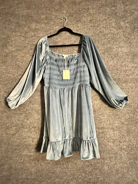 LC Lauren Conrad Velvet Dress Size XL Blue Long Sleeve Smocked Ruffle Hem 003-175