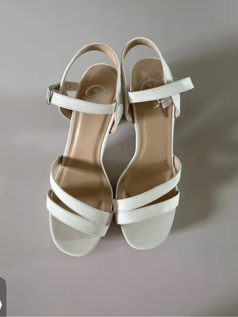 Women's White Strappy Slingback Sandals - Elegant Everyday Style 8