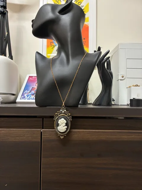 Upcycled Vintage 1970s Black and White Cameo Pendant Necklace Gold Tone Filigree