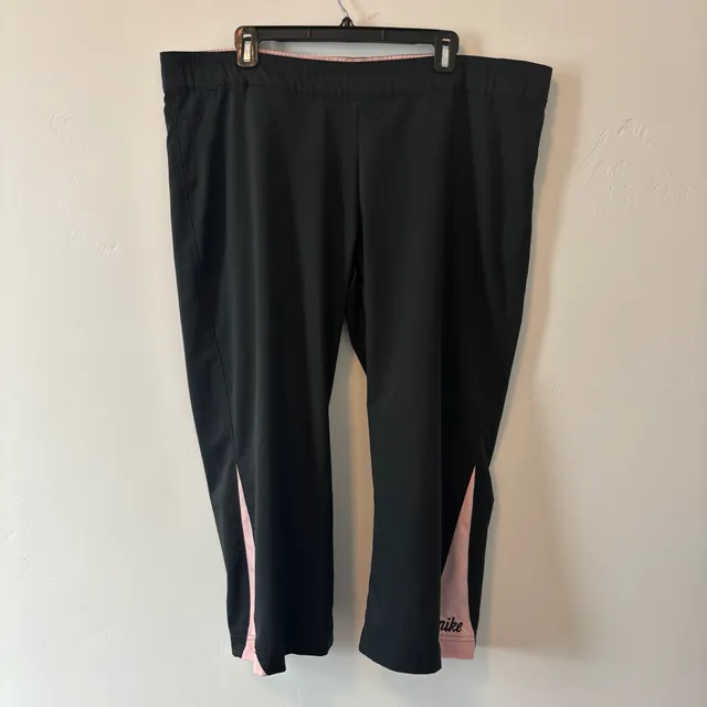 Nike Capri Pants Size XL 16-18 Black Pink Athletic Cropped Silver Tag