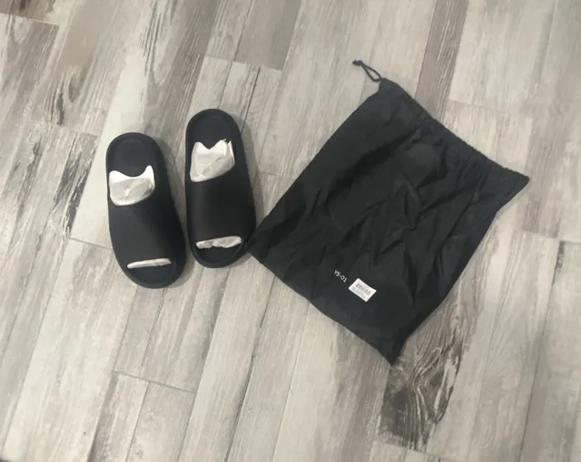 Fear of God Essentials Slides Black YS-01