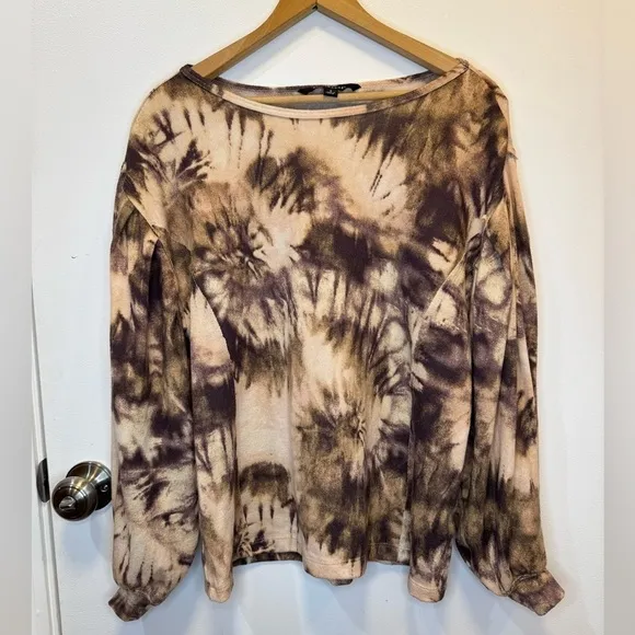 Zac & Rachel women’s brown tie dye oversized top with balloon sleeve size smalll