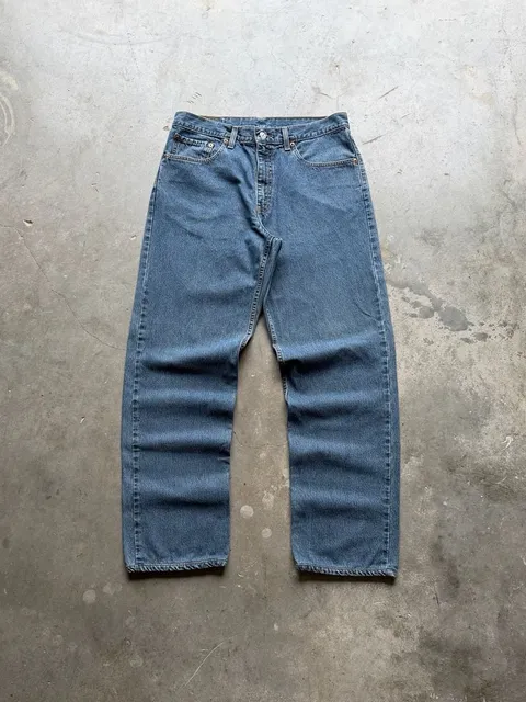 Vintage Y2K Faded Levi's 550 Jeans Men's Size 34x34 Straight Leg Denim Jeans