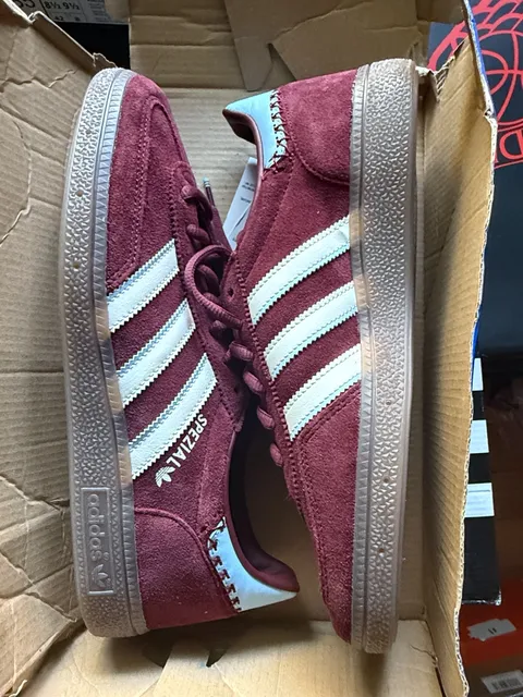 Adidas Handball Spezial Size 9 Maroon CleSky Suede Sneakers