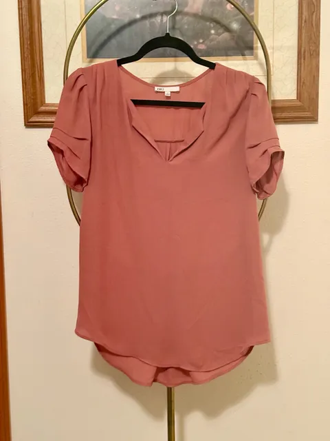 Dr2 Blouse Size S Mauve Pink Short Sleeve V-Neck