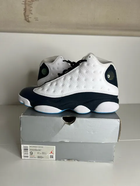 Jordan Air Jordan 13 Retro Size 9 Obsidian Powder Blue White Sneakers