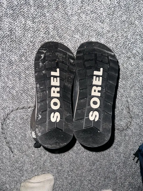 Sorel Out N About Puffy Boots Size 6 Grey Waterproof Winter Shoes