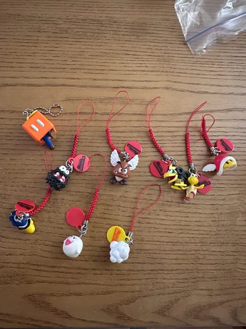 Nintendo Super Mario Bros. Wii Phone Strap Keychain Lot Of 9