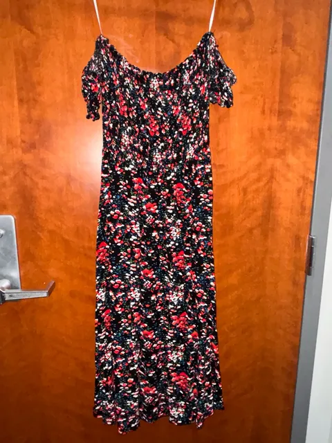 Lulus Floral Off-the-Shoulder Smocked Midi Dress Size M