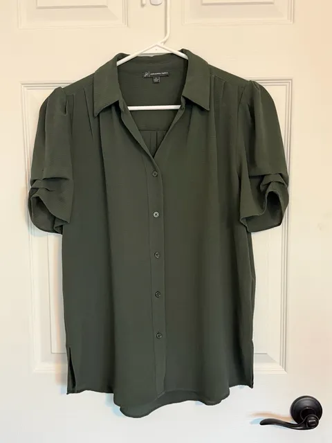Adrianna Papell Button Down Green Blouse Size S