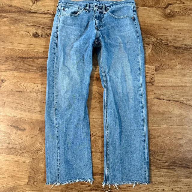 Levi's 505 Jeans Size W34 L32 Blue Denim Regular Fit Raw Hem
