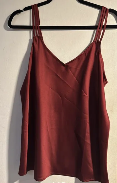 Soma Satin Cami Size M Burgundy Red Strappy V-Neck Tank Top NWT