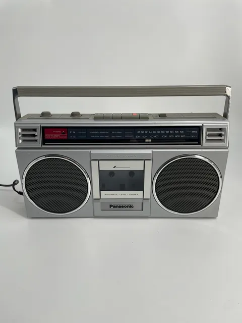 Panasonic RX-4920 AM FM Stereo Radio Cassette Boombox *WORKS*