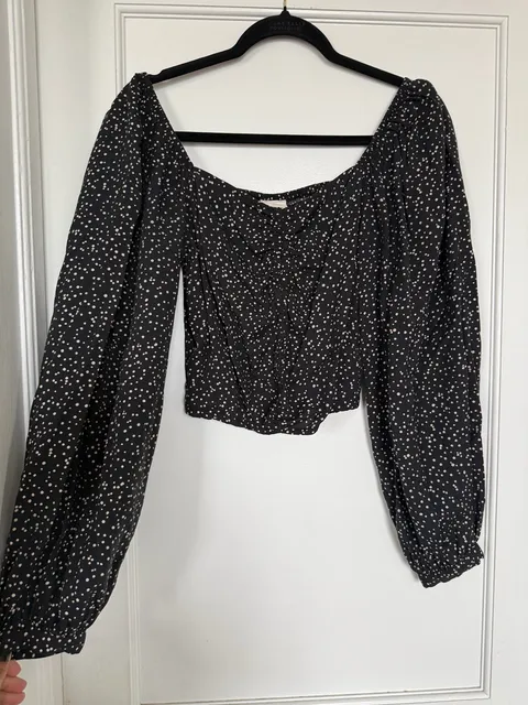A New Day Ruched Front Top Size S Black White Dot
