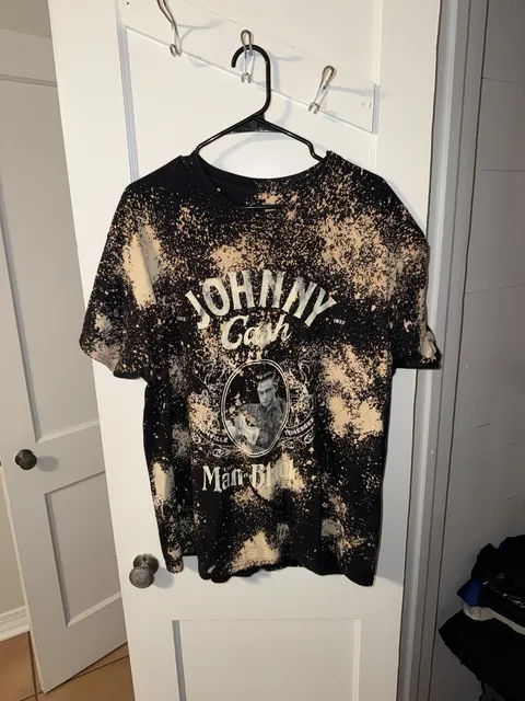 Johnny Cash Bleached Graphic T-Shirt