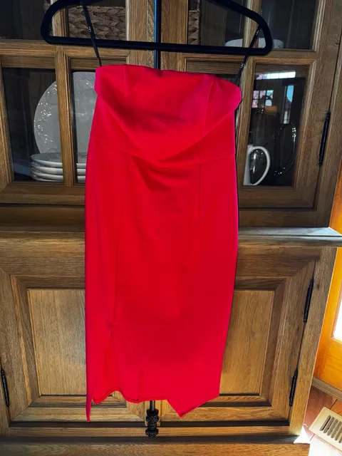 Lulus Strapless Midi Dress Size S Red Front Slit
