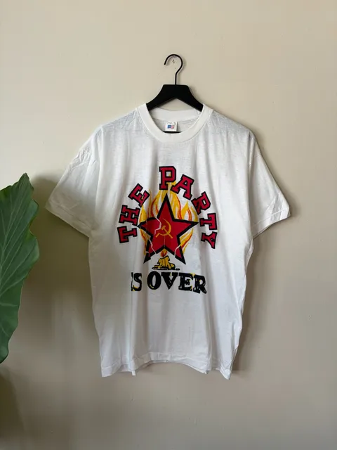 Vintage 90s Communism USSR The Party Is Over Vintage T-Shirt Size L