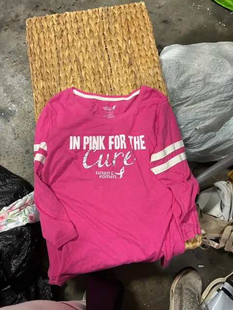 Susan G. Komen In Pink For The Cure Shirt XL Pink Long Sleeve