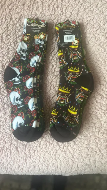 Ed Hardy Cushioned Crew Socks Size 6-12 3 Pair Pack Tattoo Skull Print