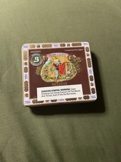 Romeo Y Julieta Reserve Cigar Tin Empty Collector Case