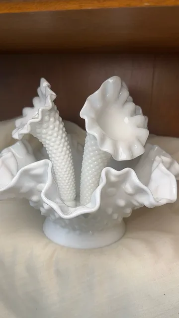 Fenton Hobnail Milk Glass 3-Horn Epergne Vase Centerpiece