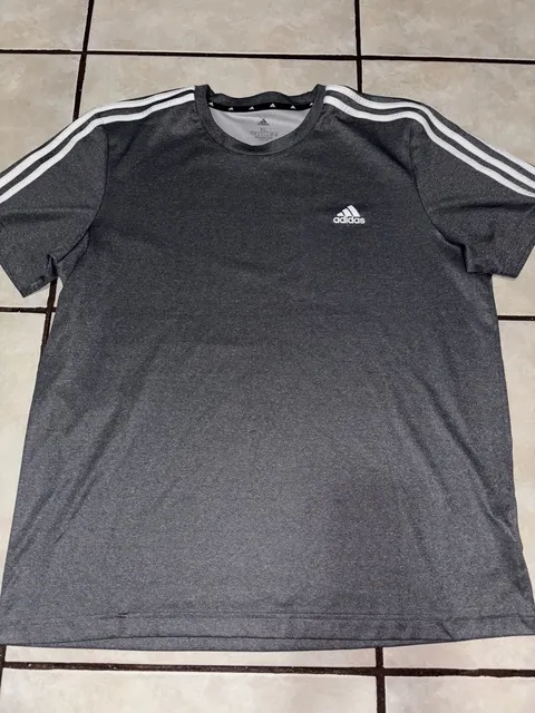 Adidas Aeroready T-Shirt Size XL Gray Athletic