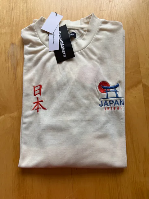 BrandMakers Group Long Sleeve T-Shirt Size XL White Japan Dragon Pagoda