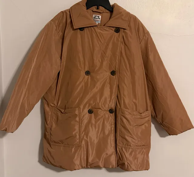 Future Collective Reese Blutstein Double Breasted Puffer Coat Size XL Brown