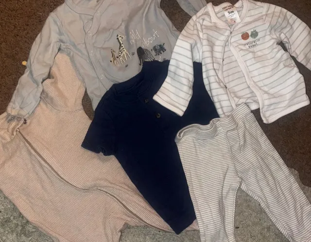 0-3 months clothing 6 pc lot