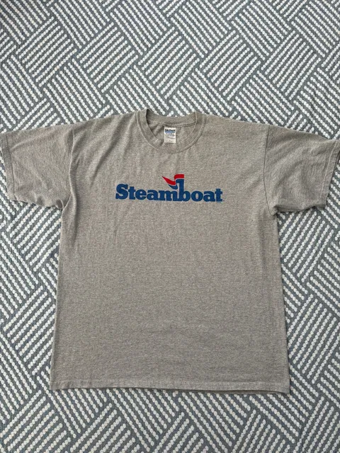 Gildan Steamboat T-Shirt Size XL Gray Logo