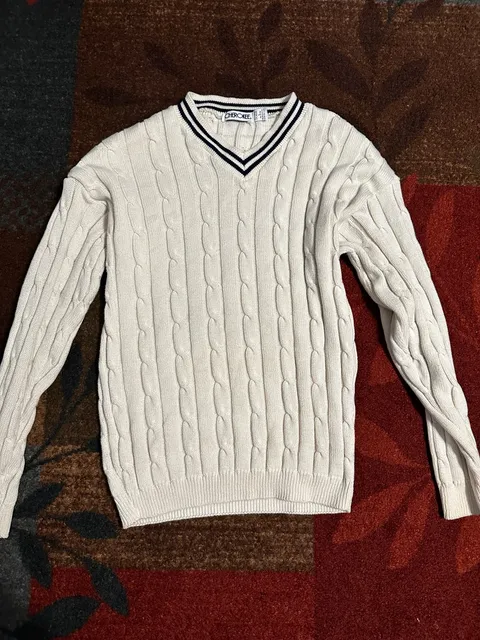 Cherokee Cable Knit V-Neck Sweater Size L Cream Cotton Acrylic