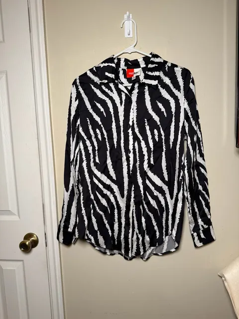 Bruce Glen Zebra Button Up Shirt Size Small Black White Tencel New