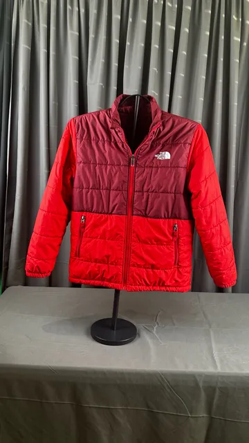 The North Face Mount Chimbo Reversible Jacket Red