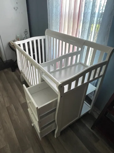 Dream On Me Brody 5-in-1 Convertible Crib with Changer White