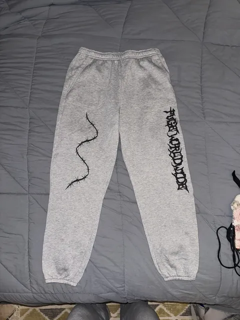 Fuge Worldwide Sweatpants Size XL Grey Barbwire Graphic