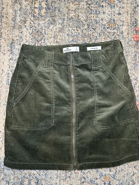 Hollister Ultra High-Rise Corduroy Skirt Size 7 Green